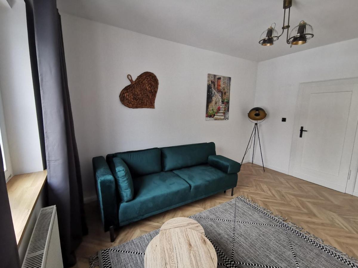 Apartament Black&White Jelenia Gora Dış mekan fotoğraf